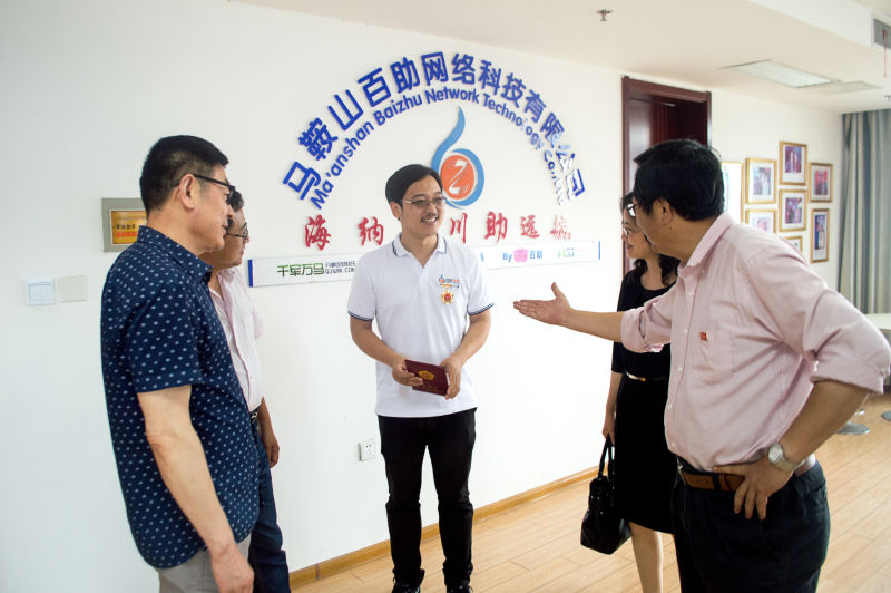 亚洲精品久久久久AV无码