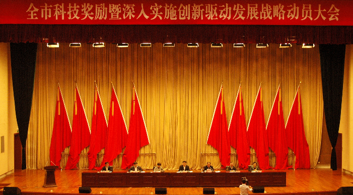 亚洲精品久久久久AV无码