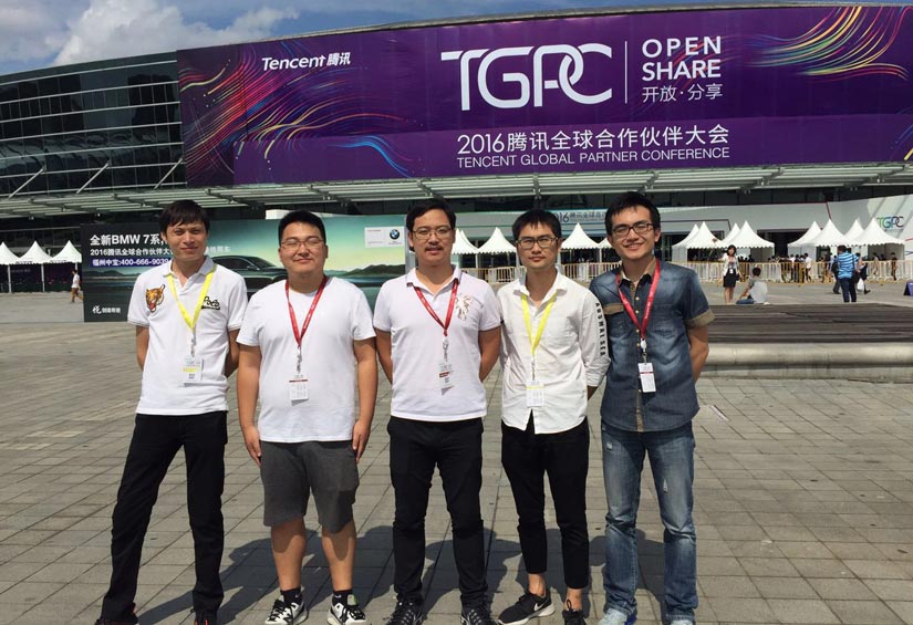 亚洲精品久久久久AV无码