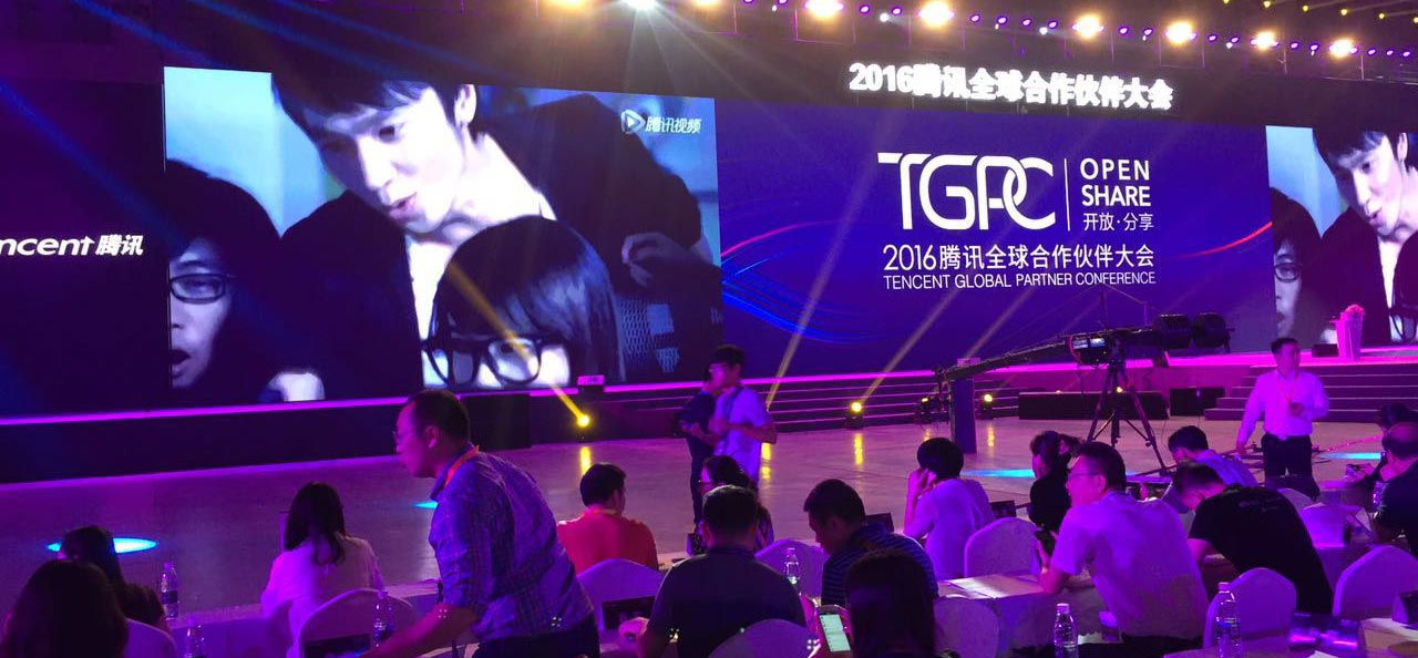 亚洲精品久久久久AV无码