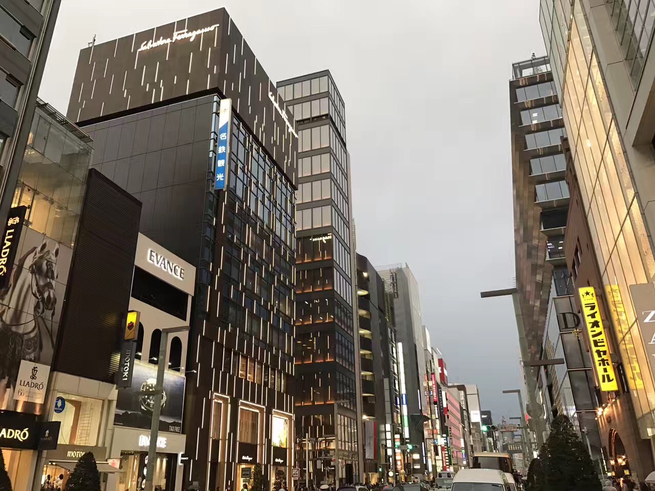 亚洲精品久久久久AV无码