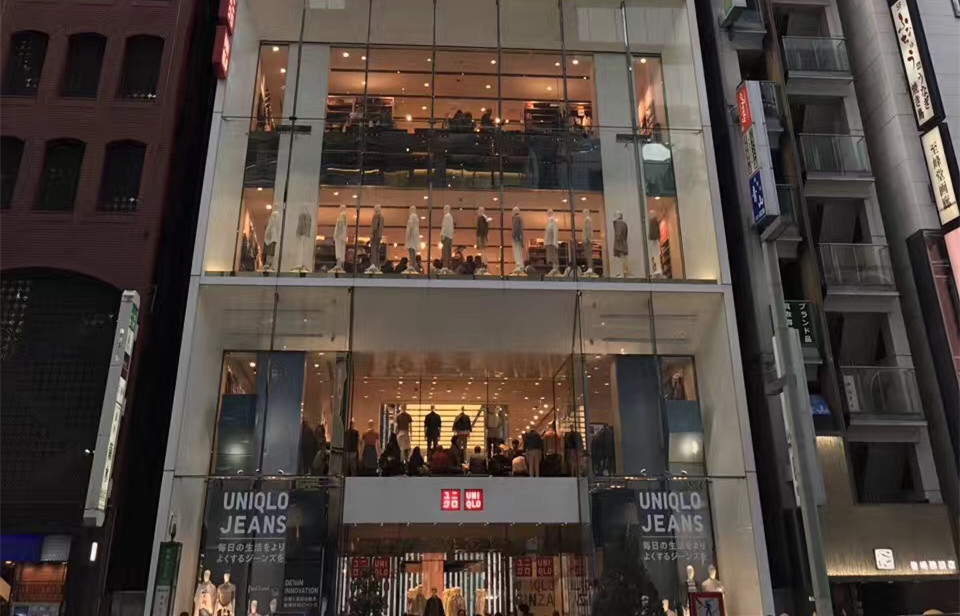 亚洲精品久久久久AV无码