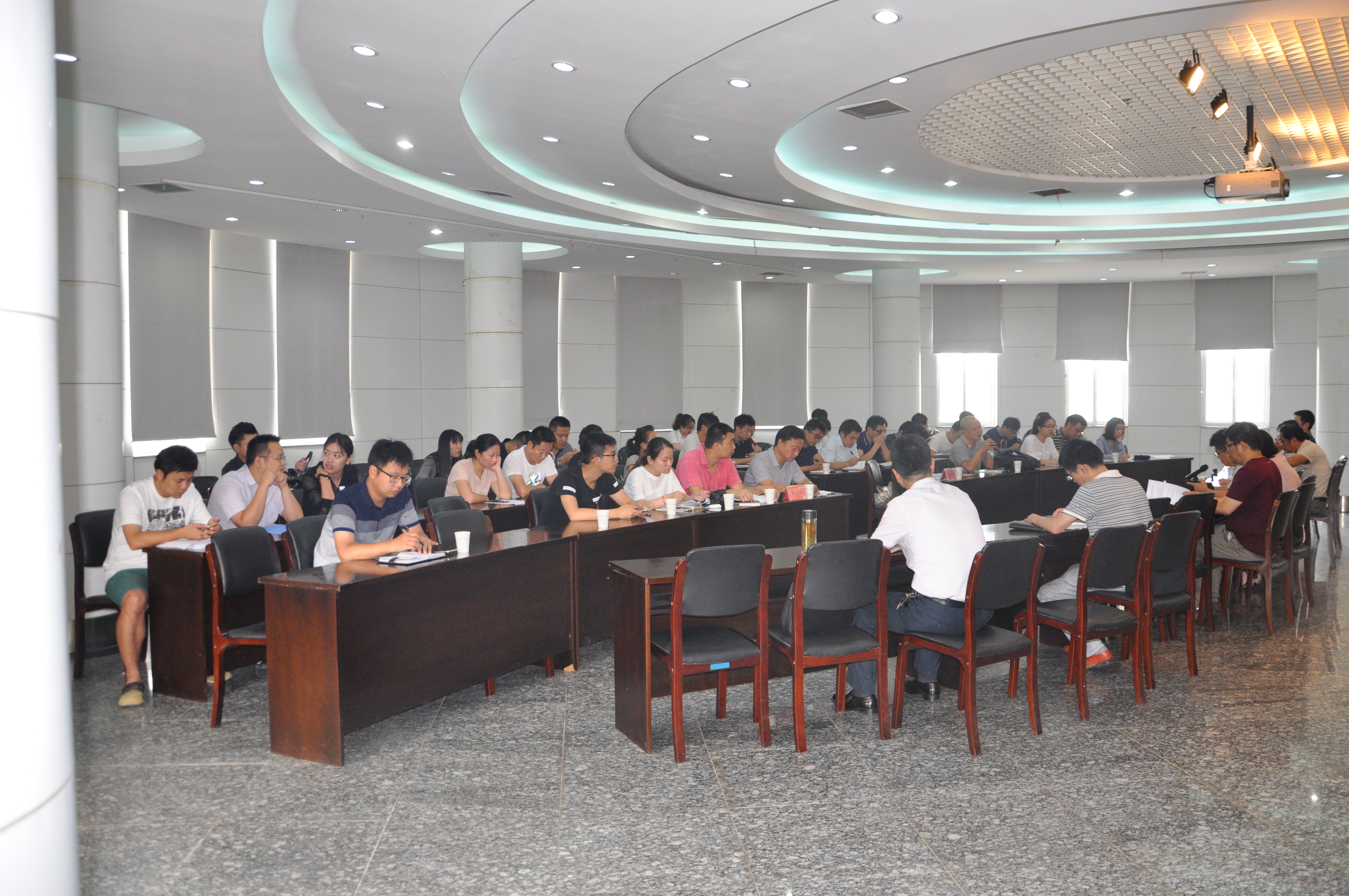 亚洲精品久久久久AV无码