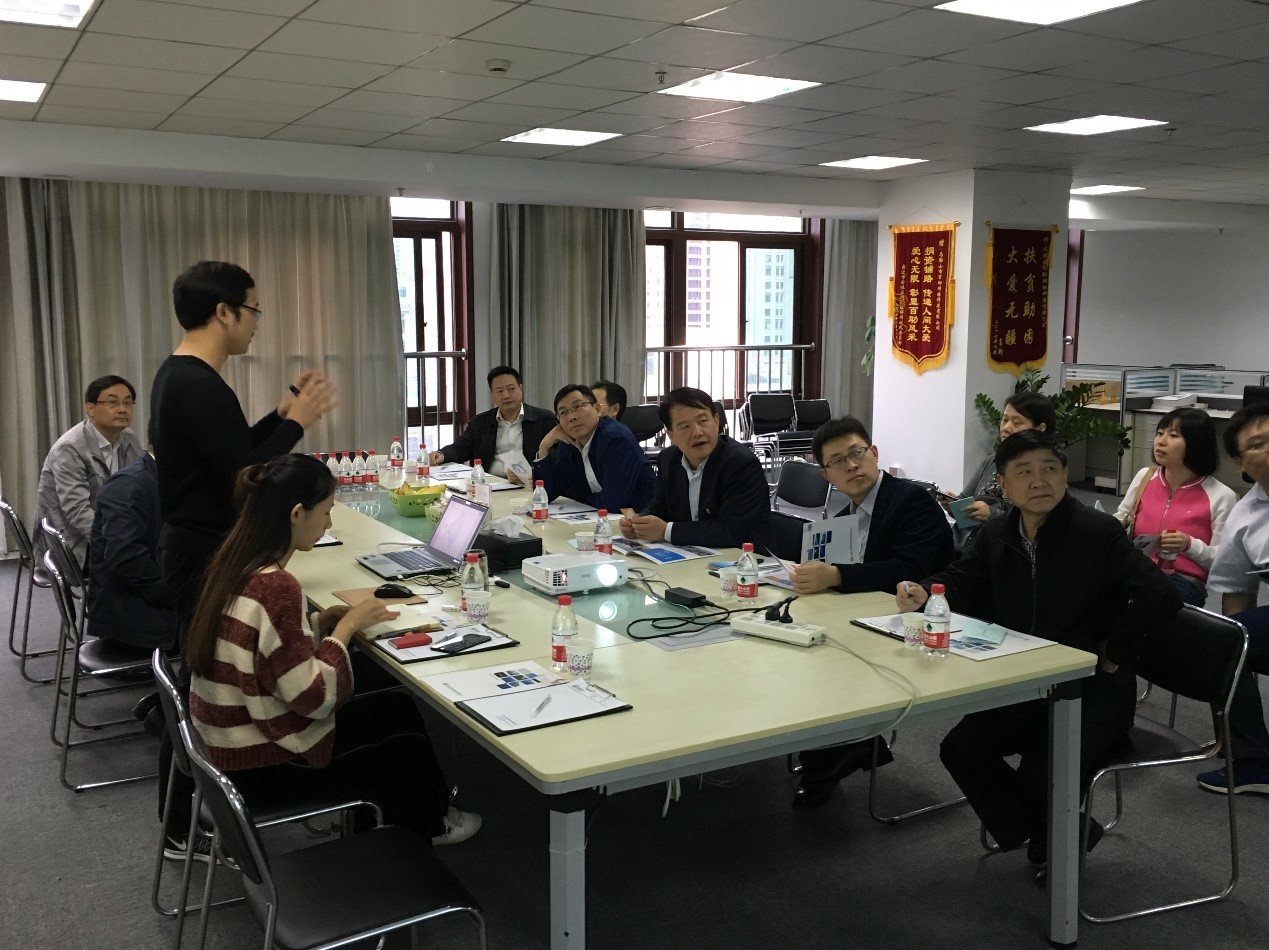 亚洲精品久久久久AV无码