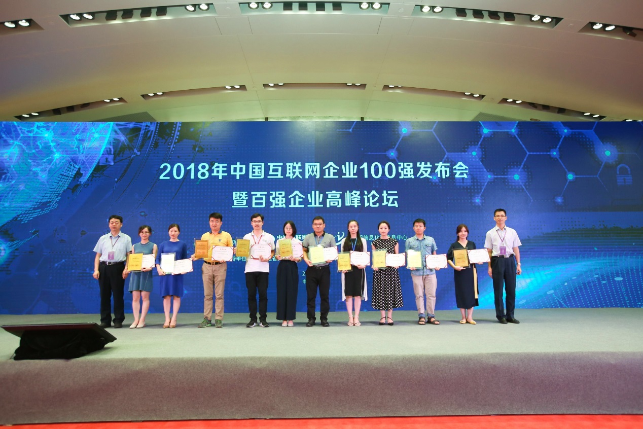 亚洲精品久久久久AV无码