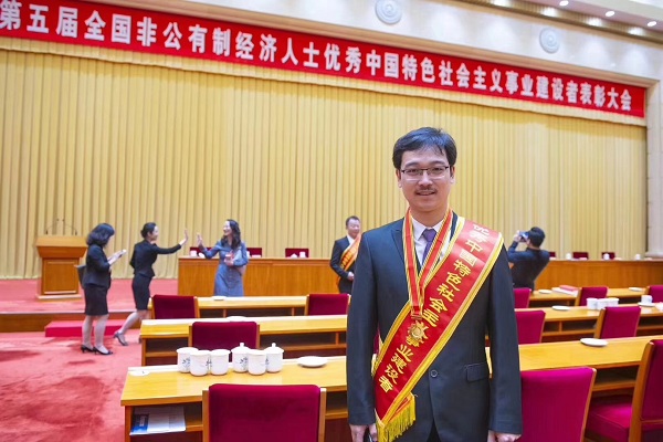 亚洲精品久久久久AV无码