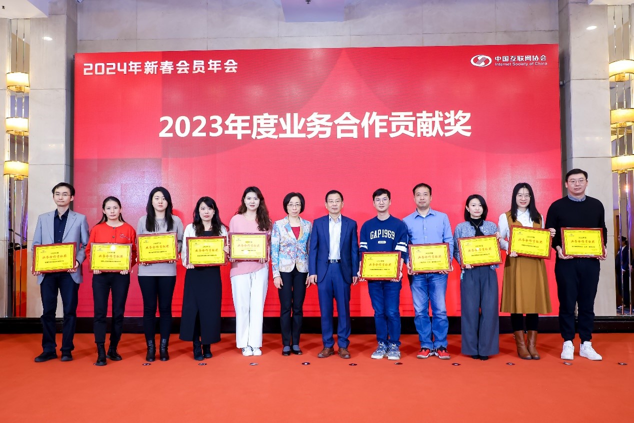 亚洲精品久久久久AV无码